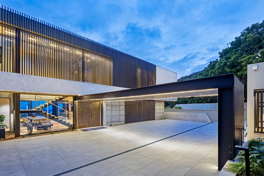 Sphere Design and Architecture Residential Architecutre Kwa zulu natal sleak modern entry courtyard Sphere Design and Architecture Residential Architecutre Kwa zulu natal sleak modern entry courtyard